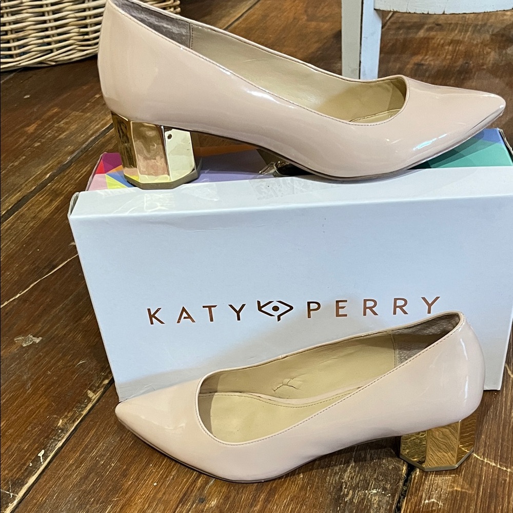 Katy Perry Collections Nude Heels with Metallic Gold Block